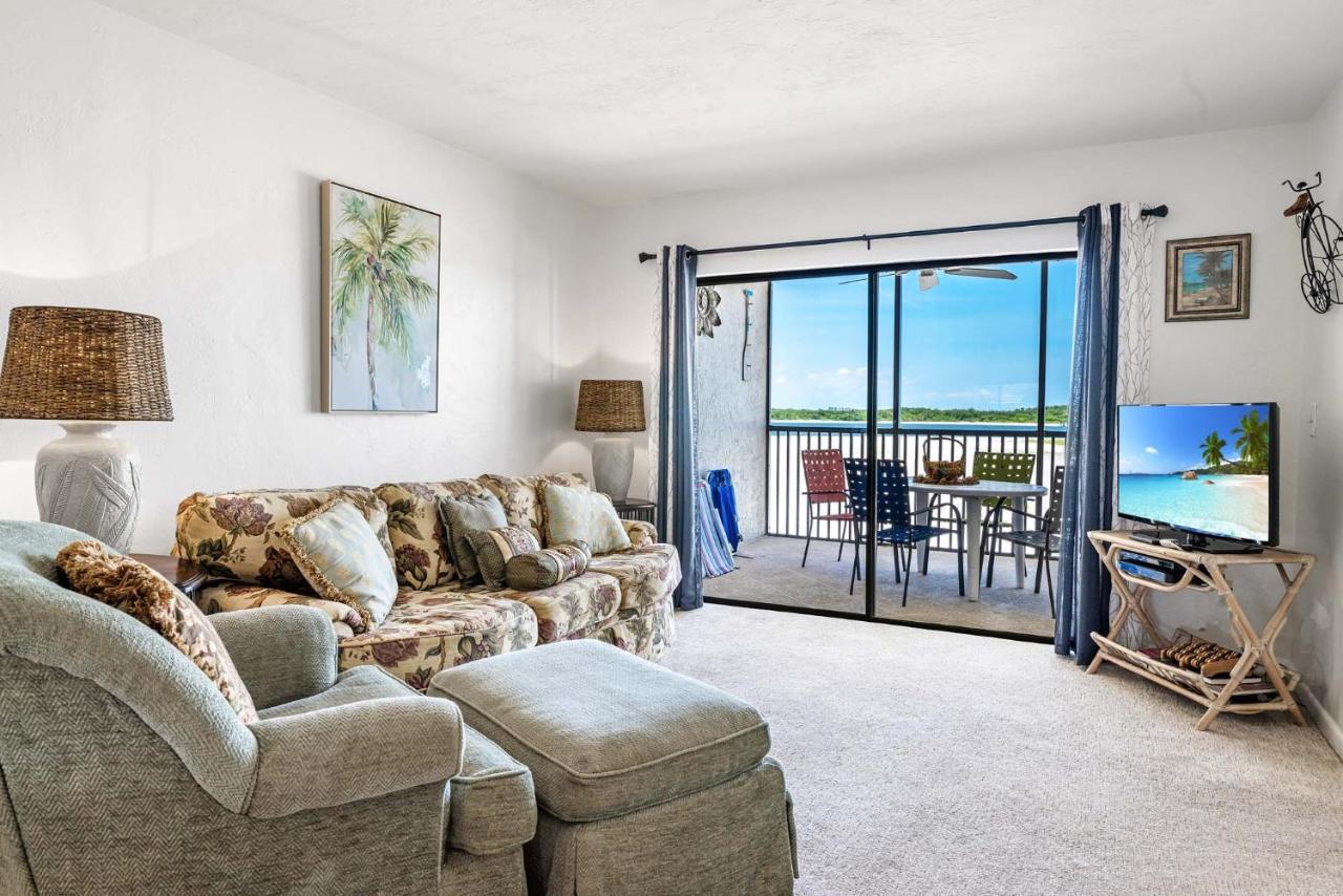 Carlos Pointe 233, 2 Bedrooms, Sleeps 4, Gulf Front, Elevator, Heated Pool Fort Myers Beach Kültér fotó