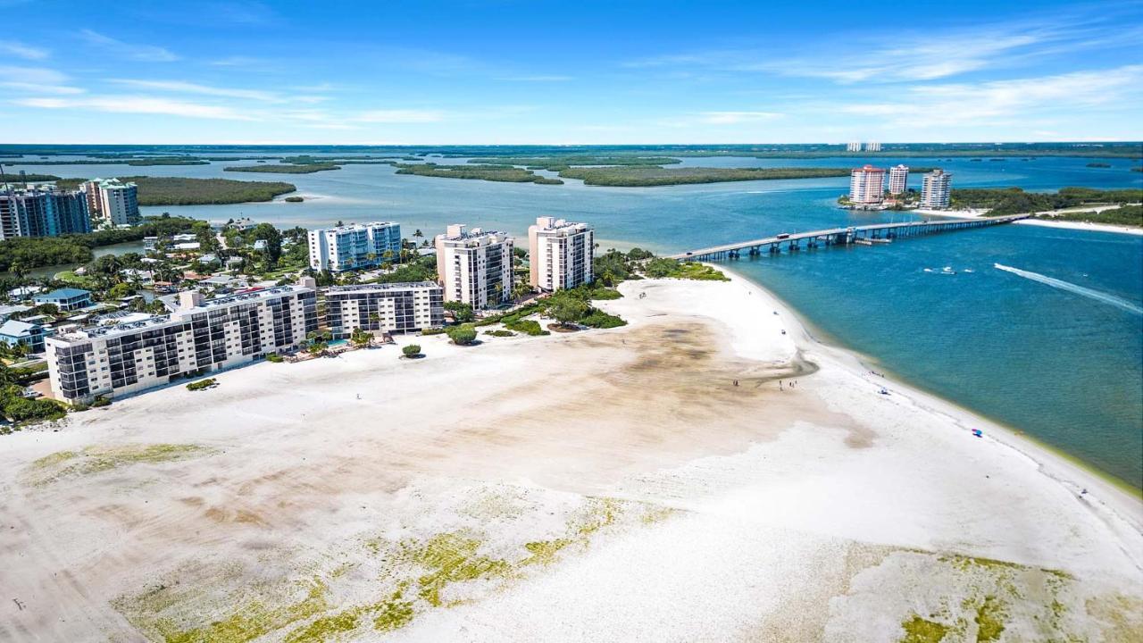 Carlos Pointe 233, 2 Bedrooms, Sleeps 4, Gulf Front, Elevator, Heated Pool Fort Myers Beach Kültér fotó