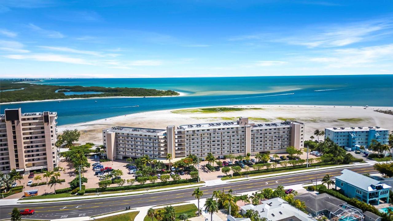 Carlos Pointe 233, 2 Bedrooms, Sleeps 4, Gulf Front, Elevator, Heated Pool Fort Myers Beach Kültér fotó